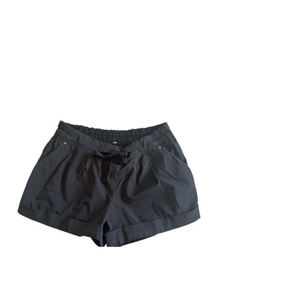 LULULEMON Women's Black Cuffed Shorts Size 10 - Picture 2 of 8